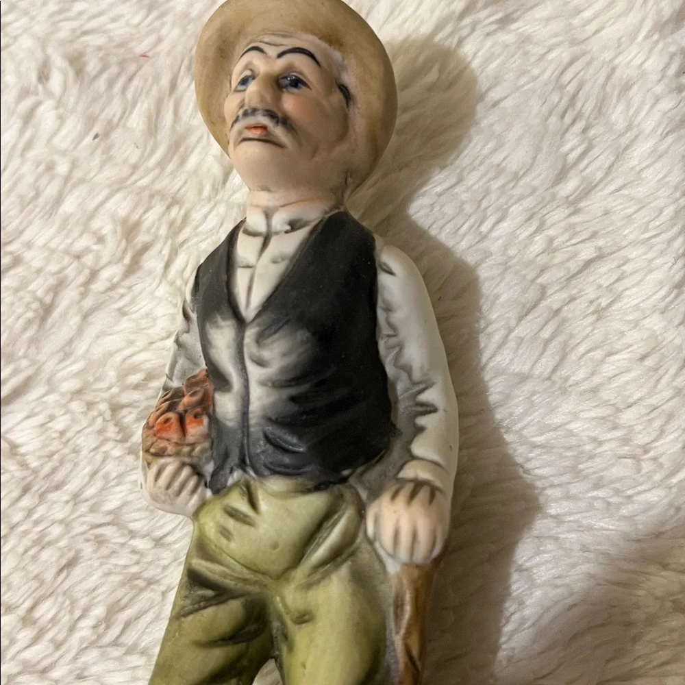 2 Vintage Homco porcelain Old Man Farmer Figurine’s